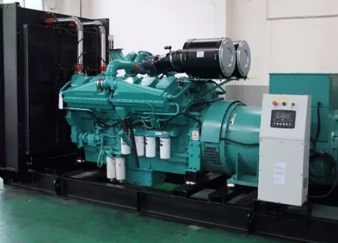 七星关发电机如何选择合适的除垢剂来清洗水冷式机油散热器？